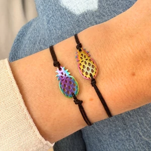 Ananászos zsineg karkötő 