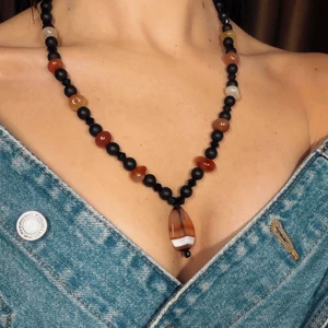 Ónix lánc karneollal