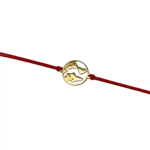 Arany acél földgömb medálos piros zsineg karkötő