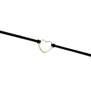 Arany szíves fekete zsineg karkötő