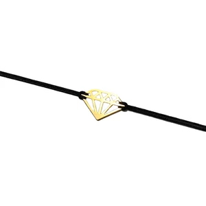 Arany acél gyémánt medálos zsineg karkötő