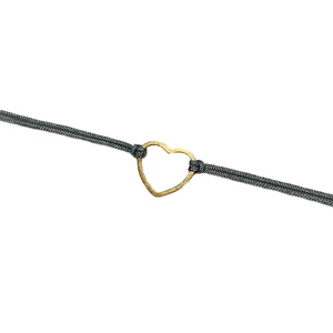 Arany szíves szürke zsineg karkötő