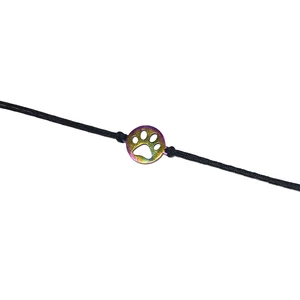 Szivárvány acél tappancs medálos zsineg karkötő