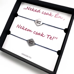 Páros karkötő EGYEDI gravírozott rombusz medállal több színben
