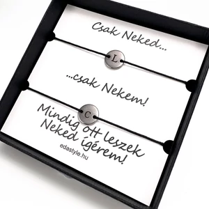 Páros karkötő gravírozható kör medállal Fekete