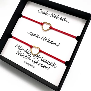 Páros zineg karkötő arany szív medállal Piros