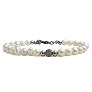 Tenyésztett gyöngy karkötő cirkon labdával