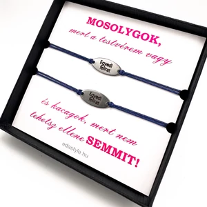 Testvér karkötő EGYEDI gravírozott ovál medállal Kék