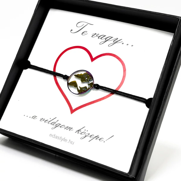 Világom közepe... zsineg karkötő földgömb medállal Fekete-színes