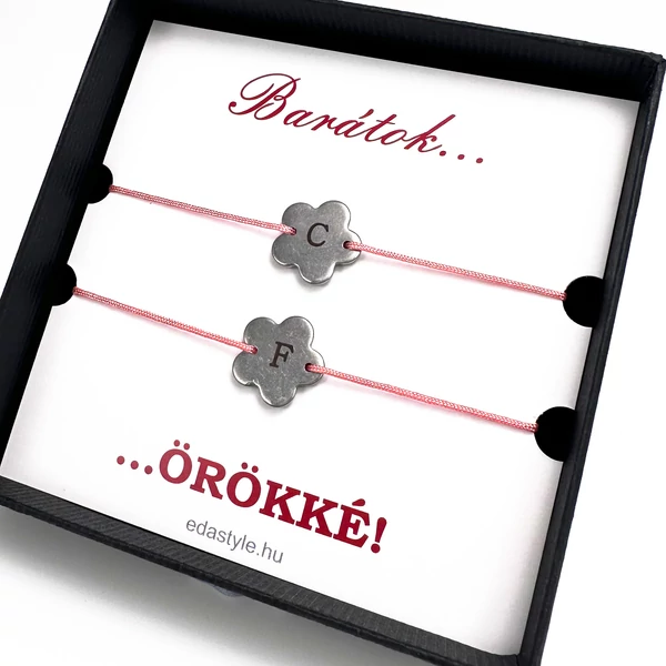 Barátság karkötő EGYEDI gravírozott virág medállal rózsaszín