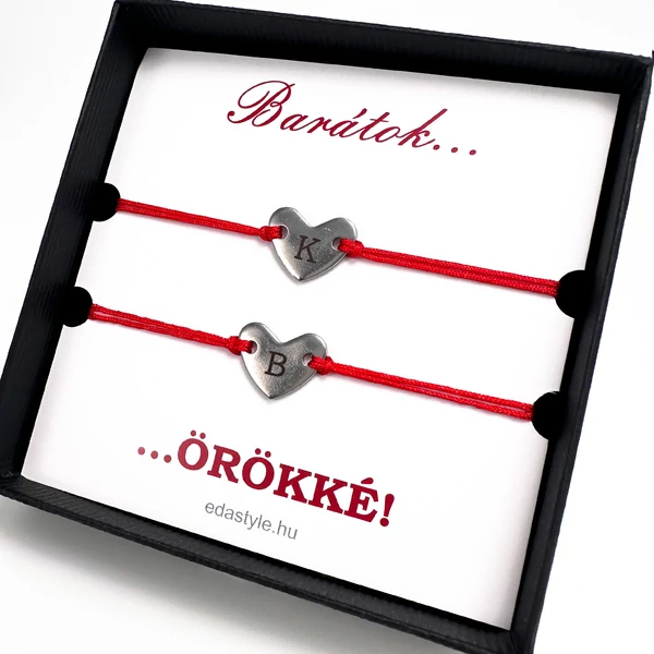 Barátság karkötő EGYEDI gravírozott szív medállal piros