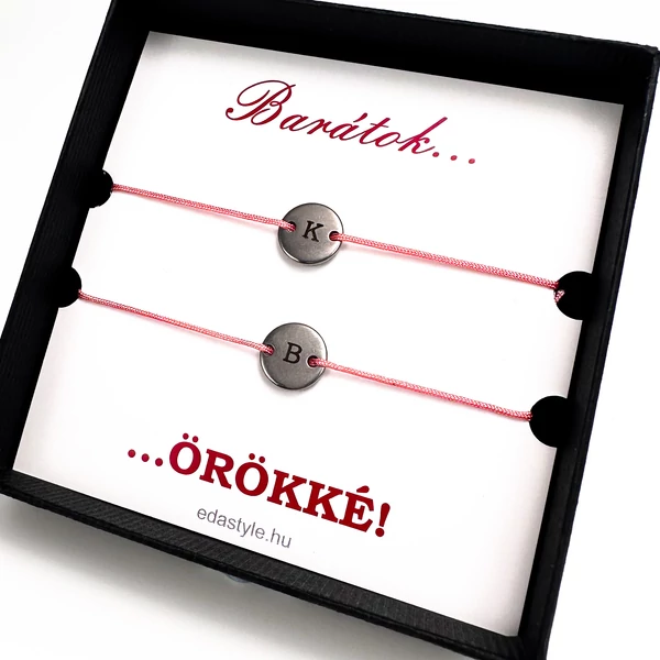 Barátság karkötő EGYEDI gravírozott kör medállal rózsaszín