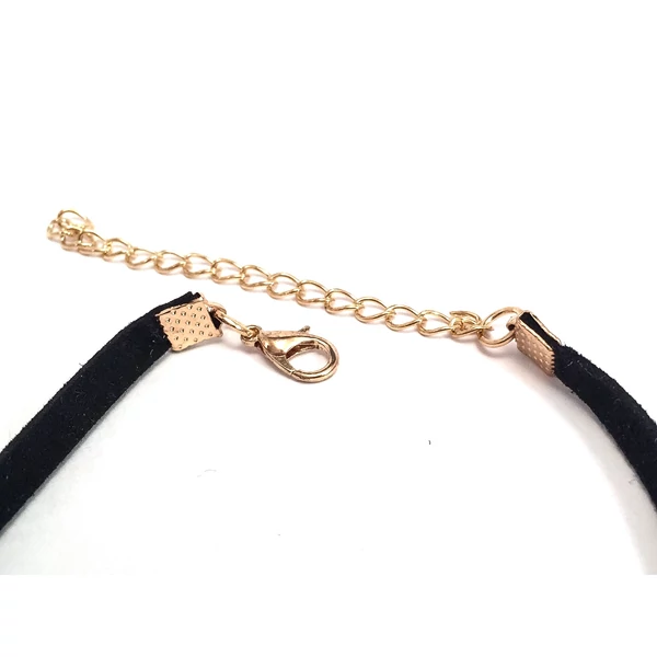 Black Choker