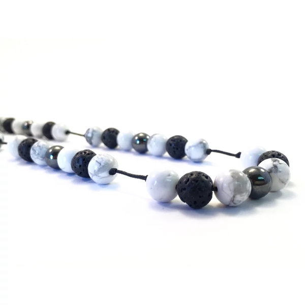 Hovlite necklace