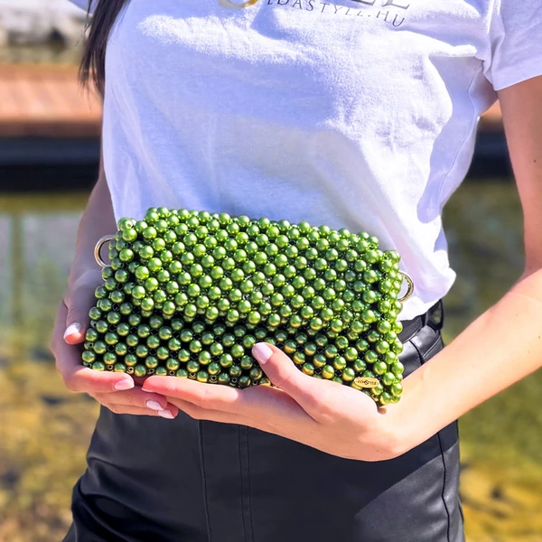 Elegant Pearl Green
