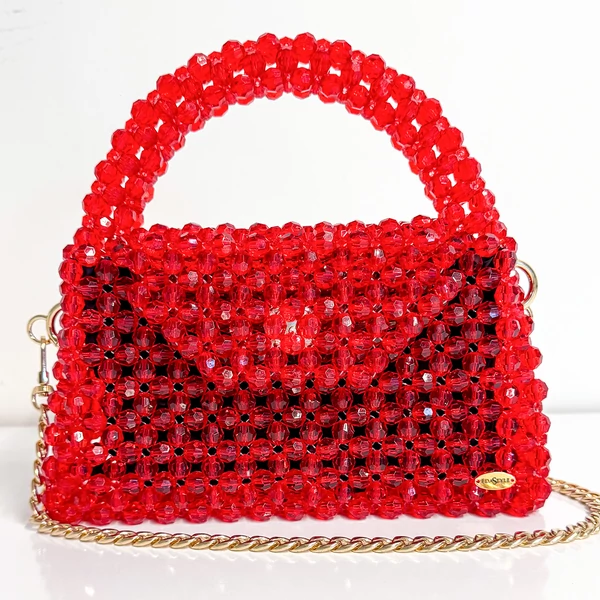 Lady Crystal Red