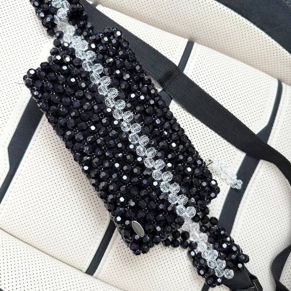 Övtáska Fekete Crystal