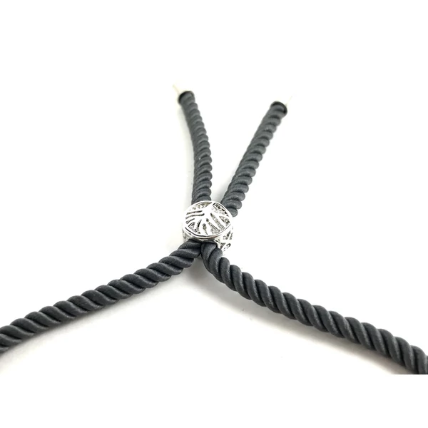 Ezüst szíves rózsaszín sodrott zsinór karkötő 