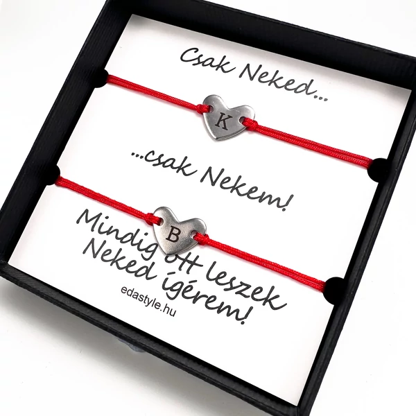 Páros karkötő gravírozható szív medállal Piros