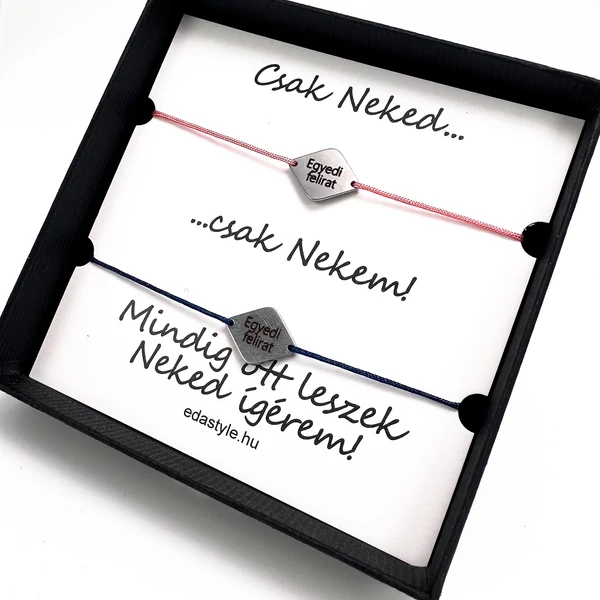 Páros karkötő EGYEDI gravírozott rombusz medállal Rózsaszín-Kék