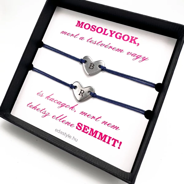 Testvér zsineg karkötő gravírozható szív medállal Kék